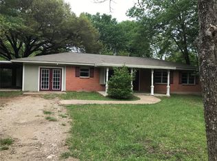 300 Elizabeth St, Trinity, TX 75862