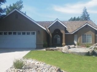 4702 W La Vida Ave, Visalia, CA 93277