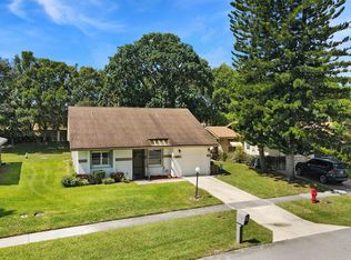 6268 Dusenburg Rd, Delray Beach, FL 33484