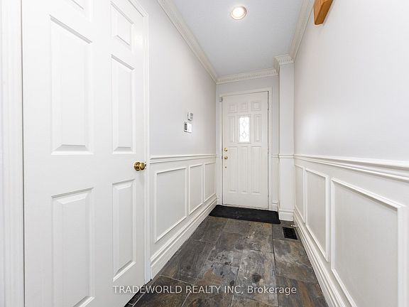 3rd image of 36 Banff Rd