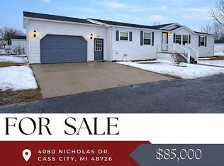 4080 W Nicholas Dr, Cass City, MI 48726