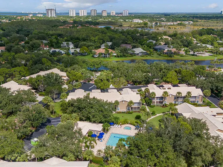 24833 Lakemont Cove Ln #1-ID1049712P — Photo 32