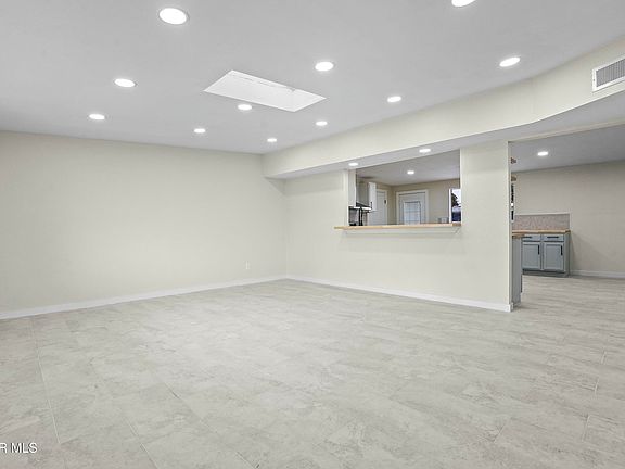 4th image of 9549 Verbena Dr