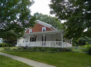 236 Salt Springs St, Fayetteville, NY 13066