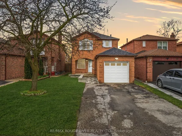93 Chatfield Dr, Ajax, ON L1T 2J4