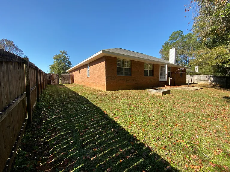 11801 Balsam Ct — Photo 22