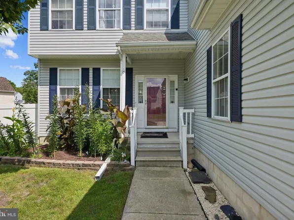 26 Croydon Rd, Mays Landing, NJ 08330