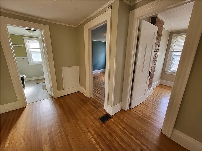 45 Boardman St — Photo 31