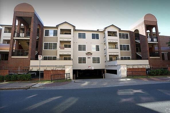 1st image of 501 W 26th St APT 319