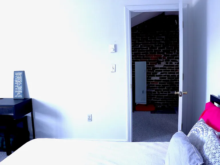 1750 Washington St #11 — Photo 15