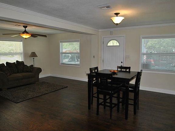 4th image of 605 Patricia Ave