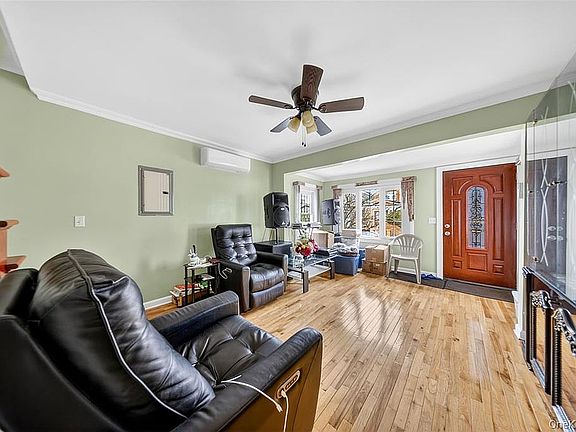 3rd image of 128-17 147th St #1