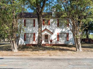 500 Qualia Dr, Del Rio, TX 78840