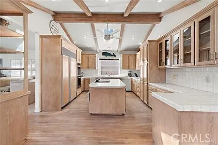 4 bed, 2300 sqft, $12,500 — Photo 4