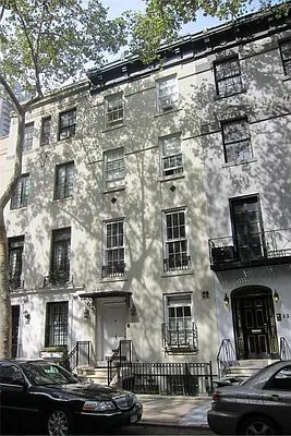 Sold by Leslie J. Garfield | media 8