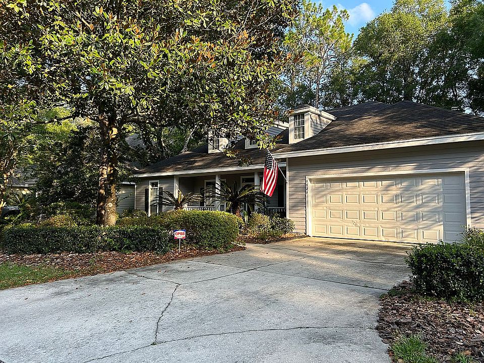 Hampstead Park Neighborhood.