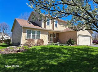 74 Mickens Bnd, West Henrietta, NY 14586