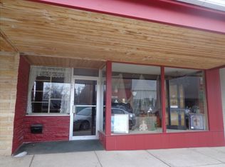 124 S Broadway, Wells, MN 56097