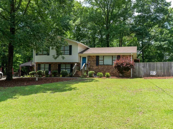 325 Ridgewood Dr, Hayden, AL 35079