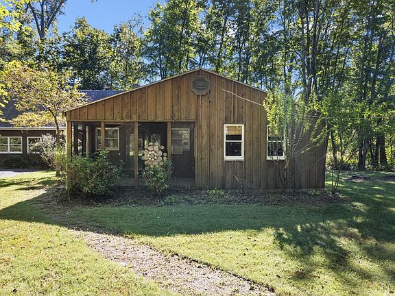 4th image of 4824 Goose Run Rd