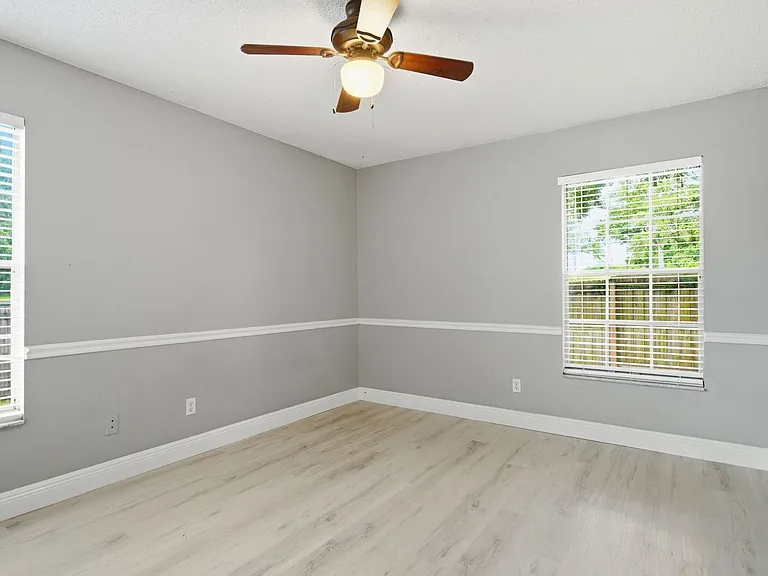 3726 Albion Ct — Photo 14