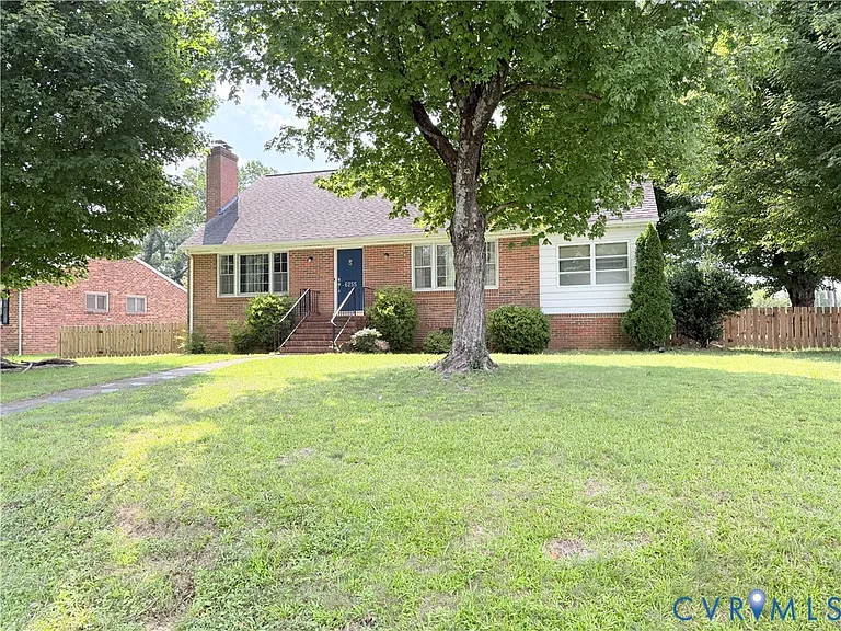 6255 Debora Dr — Photo 1