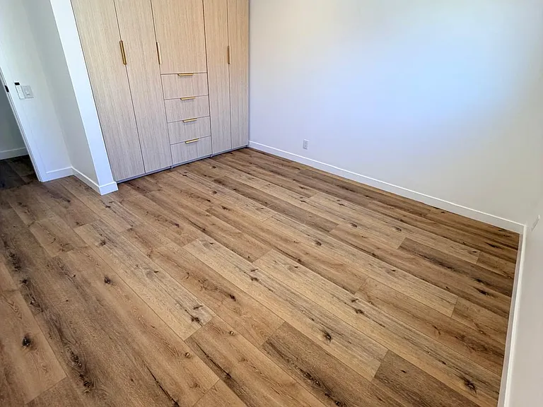 6453 Sale Ave — Photo 10
