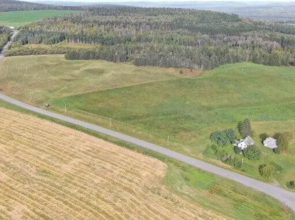147 Lake Road, Van Buren, ME 04785