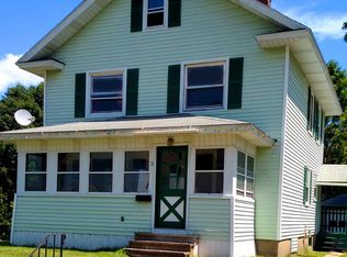 21 McKinley Ter, Pittsfield, MA 01201