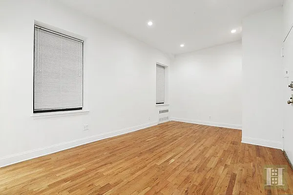 Rented by Halstead Real Estate | media 10