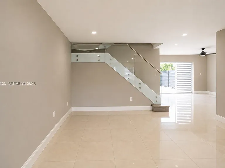 16354 SW 48th Ter — Photo 13