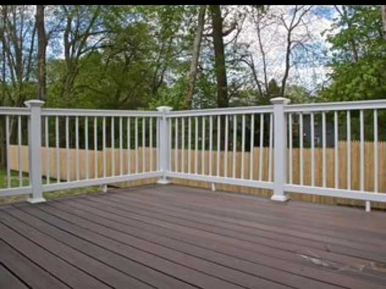 54 Maplewood Dr #2 — Photo 3