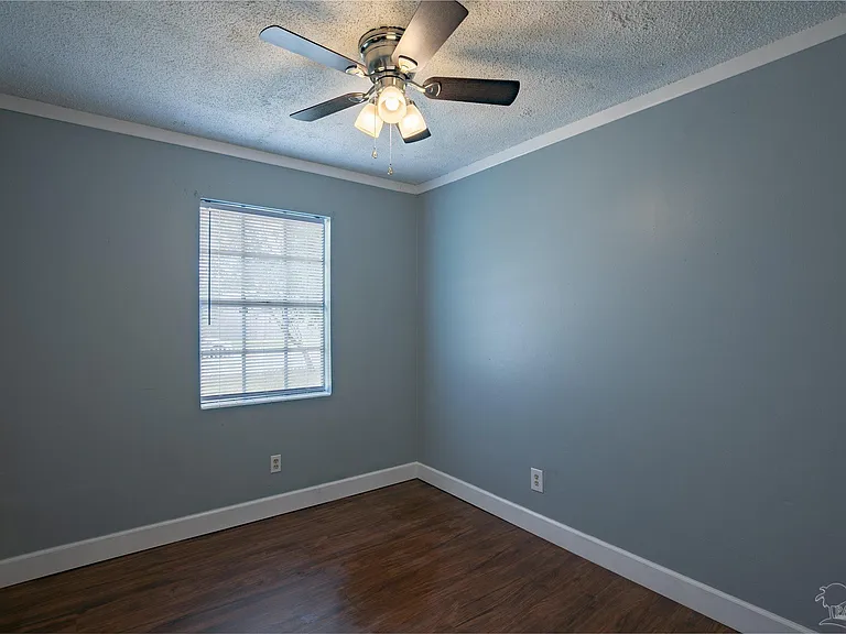 4381 Bixby Cir — Photo 12