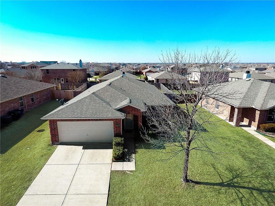 1st image of 2612 Harbor Lights Dr