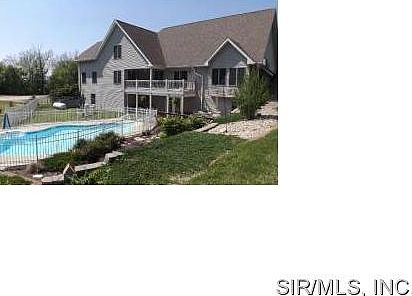5th image of 12 Rollingwood Dr