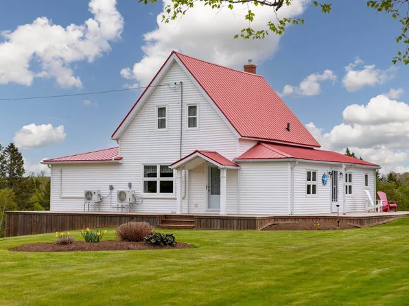 37 Hilltop Rd, Breadalbane, PE C0A 1N0