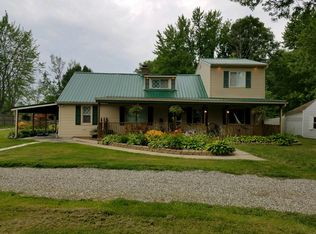 32560 Sutton Rd, Chesterfield, MI 48047