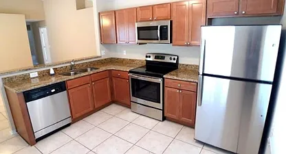5608 Indialantic Dr — Photo 2