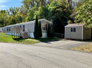 191 Falls Church Rd, Imperial, PA 15126