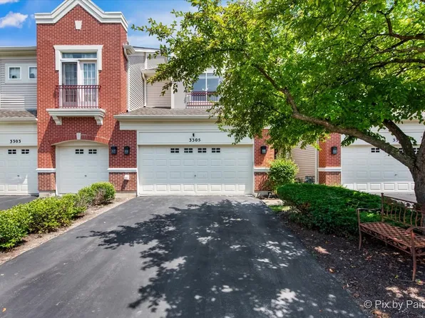 3305 Rosecroft Ln, Naperville, IL 60564