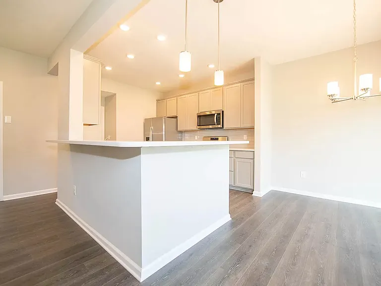 6436 Yuma Ct — Photo 15