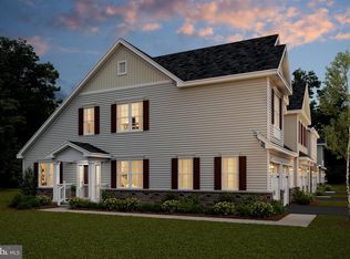 1701 American Pl, Princeton Junction, NJ 08550