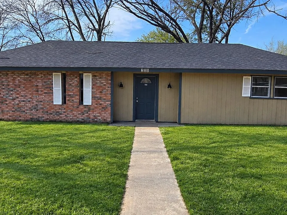 206 Raymac St #3