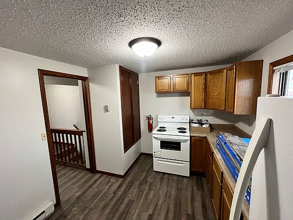 4th image of 2702 London Rd