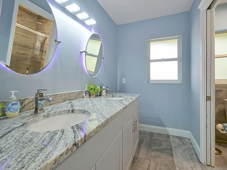 17 Wayland Pl — Photo 12