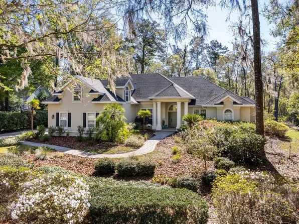 3925 SW 95th Ter, Gainesville, FL 32608