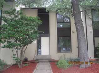 11930 Barrel Cooper Ct, Reston, VA 20191