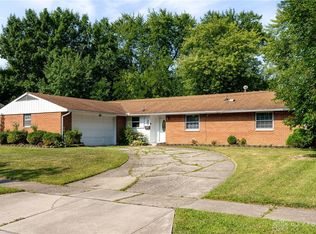 6657 Stranwood Dr, Englewood, OH 45322