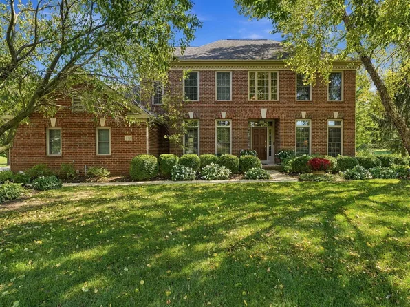 372 Ashmoore Cir E, Powell, OH 43065