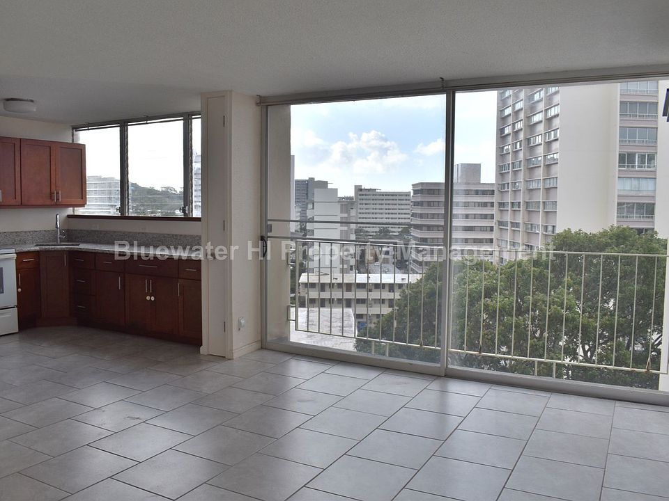 1st image of 1702 Kewalo St APT 708